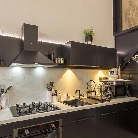 Loft Boheme - 3 Personnes * Saint-Julien-les-Villas